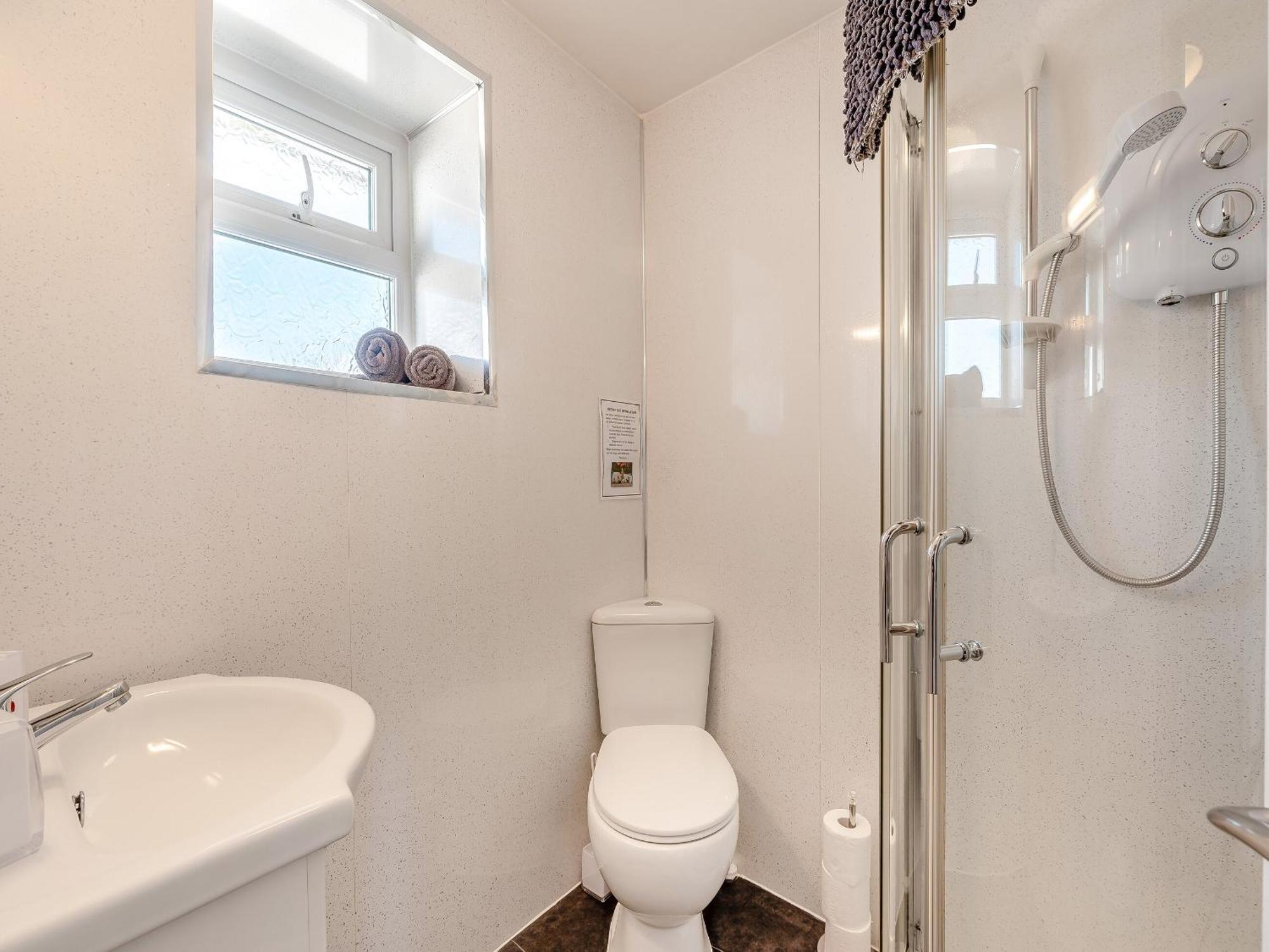 Robin Cottage ลานเดโล ภายนอก รูปภาพ