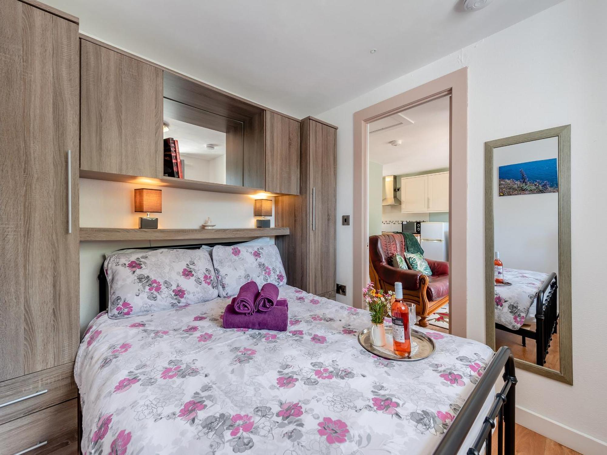 Robin Cottage ลานเดโล ภายนอก รูปภาพ